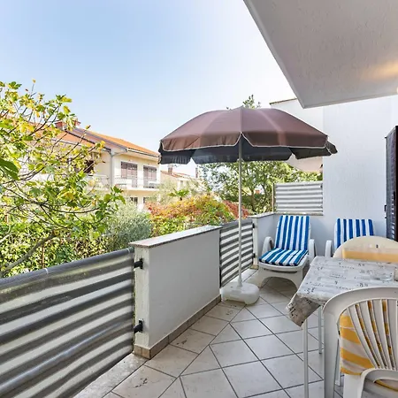 Franka, Vantacici-malinska, Island Krk Apartment *